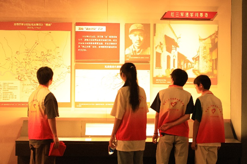 图片 4 图片 4