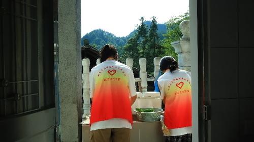 图片 1 图片 1