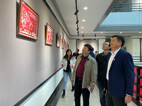 图片1 图片1
