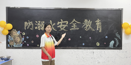 图片 1 图片 1